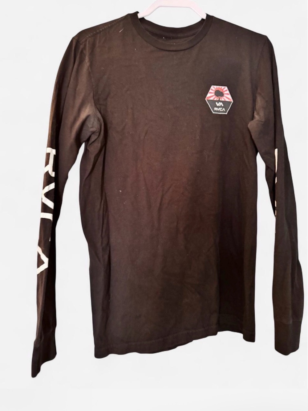 Men’s Small RVCA Black Long Sleeve Logo Tee with White Sleeve Print